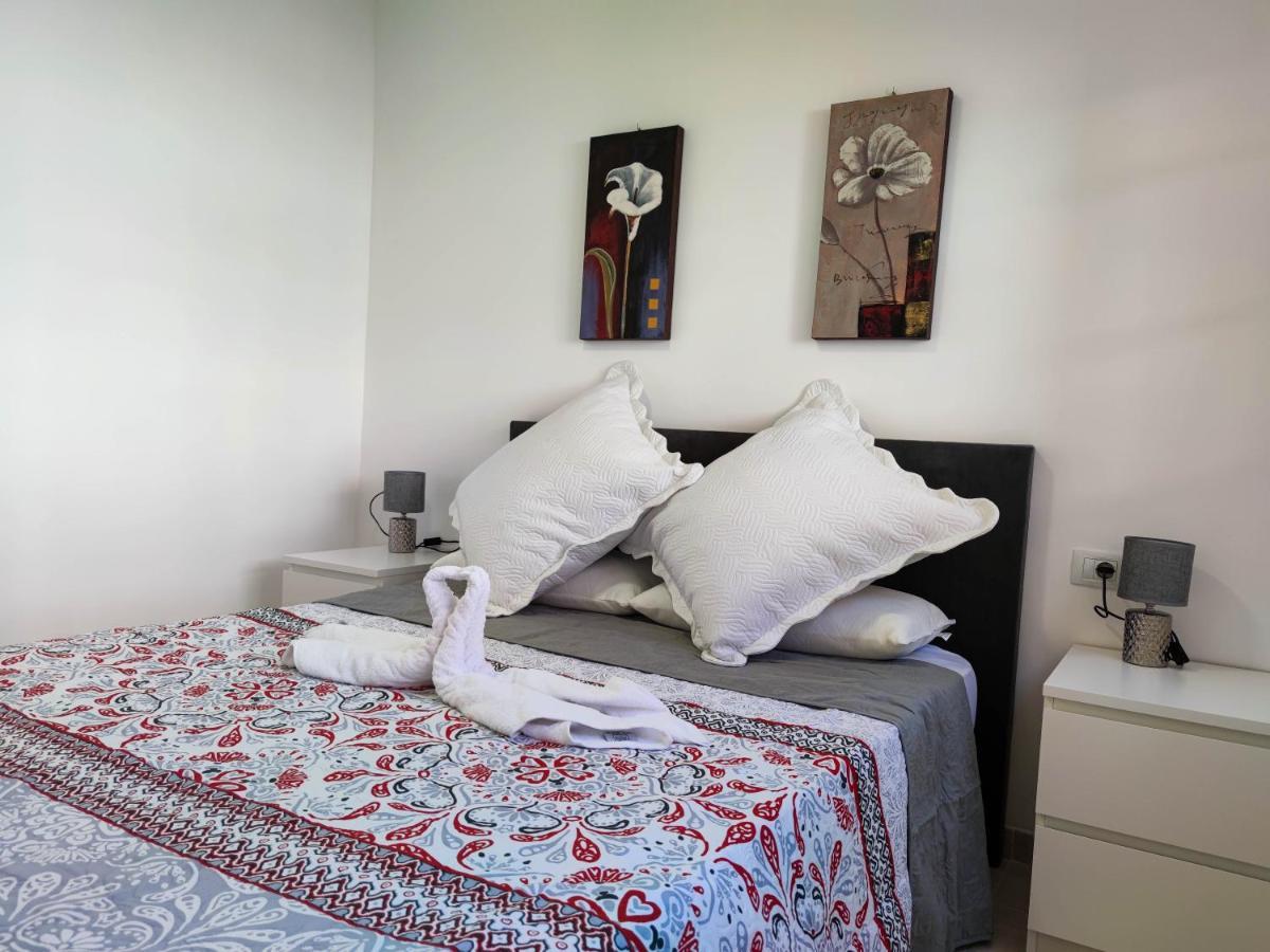 Los Cristianos - Heated Swimming Pool Air-Conditioned Buitenkant foto